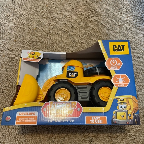 Caterpillar Toys Junior Crew Cat Loader Poshmark